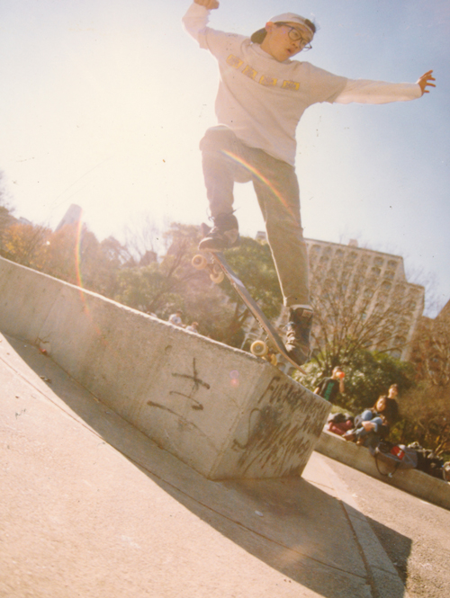 Yoshida Toru Shinjuku Jab Jab Nose Grind Skateboard Mag スケートボード の カリフォルニアストリート が発信するスケボー情報マガジン