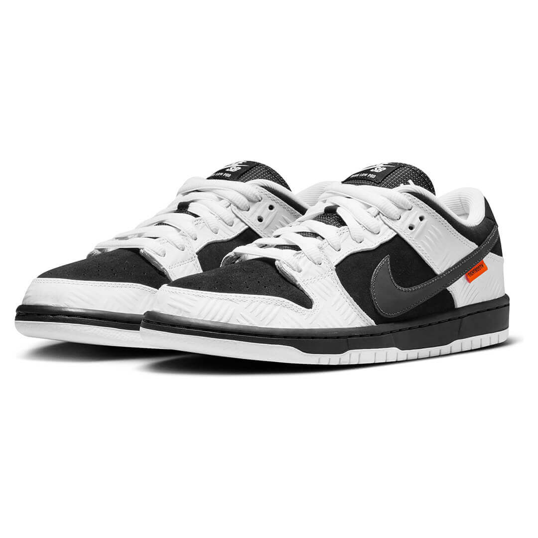 NIKE SB DUNK LOW PRO QS TIGHTBOOTH 25cmTIGHTBOOTH
