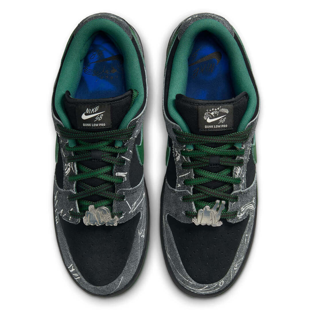 NIKE SB シューズ DUNK LOW QS x "There Skateboards" HF7743-001 01