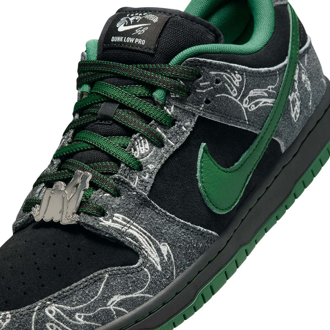 NIKE SB シューズ DUNK LOW QS x "There Skateboards" HF7743-001 09