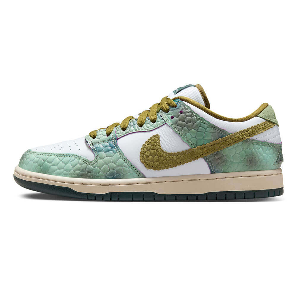 NIKE SB シューズ DUNK LOW PRO QS x "Alexis Sablone CHAMELEON" HJ3386-300 04