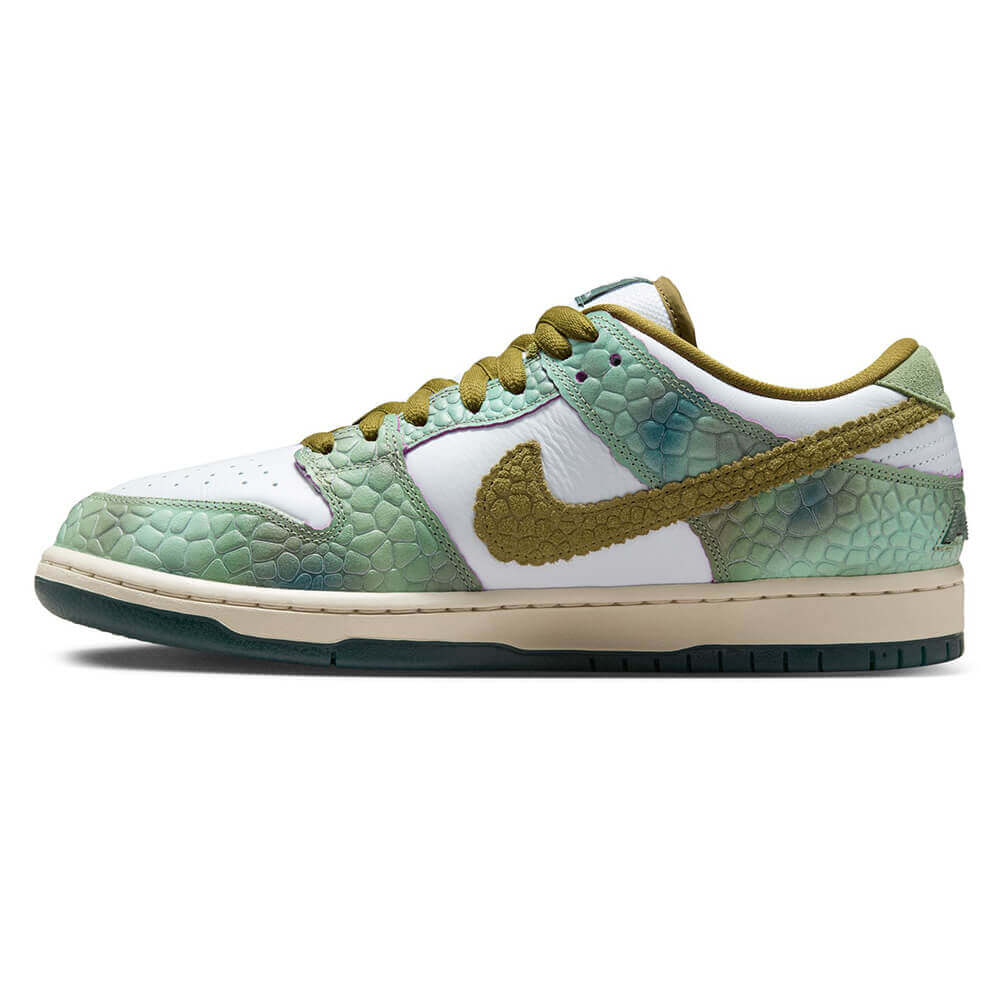 NIKE SB シューズ DUNK LOW PRO QS x "Alexis Sablone CHAMELEON" HJ3386-300 07