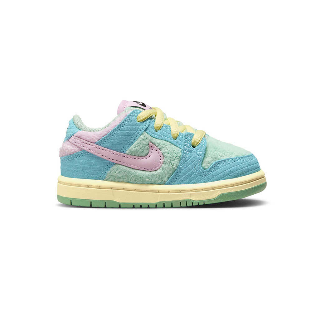 NIKE SB シューズ DUNK LOW PRO QS (TD) x "VERDY" FZ7194-400 07