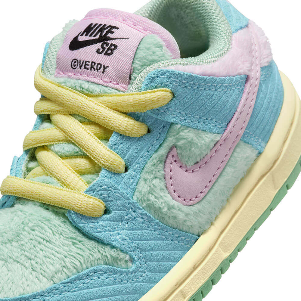 NIKE SB シューズ DUNK LOW PRO QS (TD) x "VERDY" FZ7194-400 09