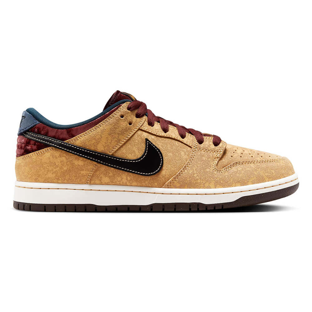 NIKE SB / DUNK LOW PRO "CITY OF CINEMA" FZ1278-200 06