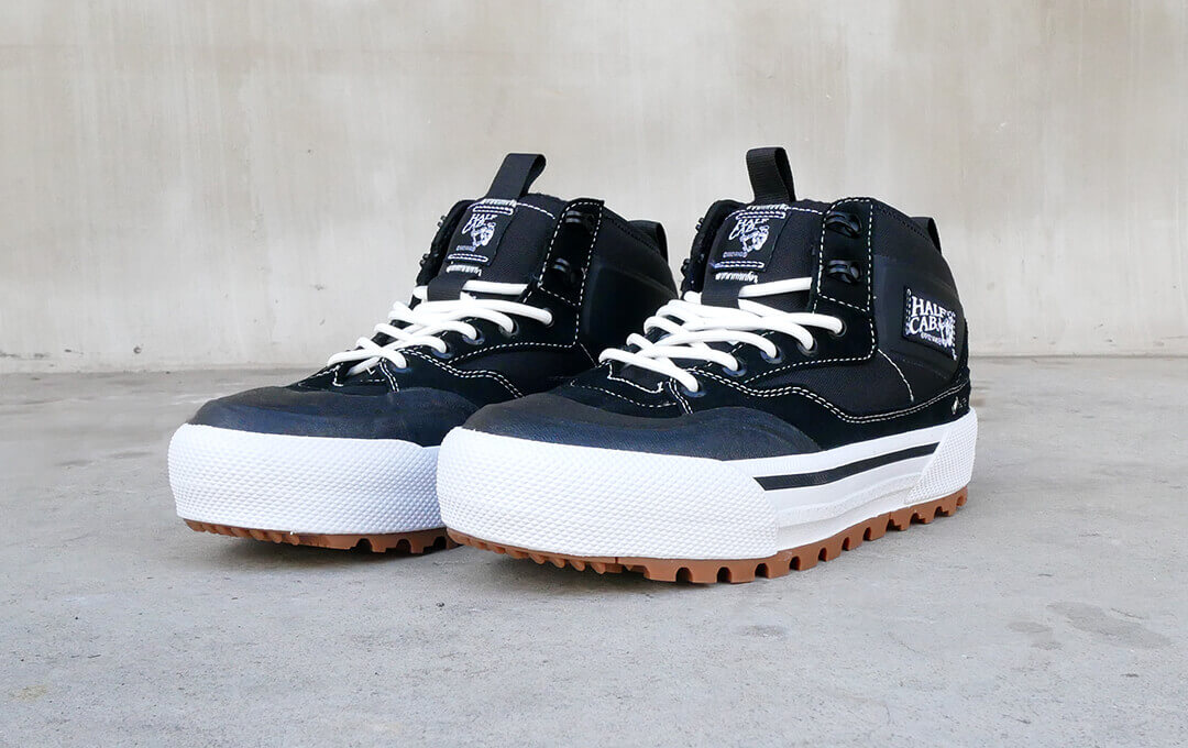 VANS（バンズ）シューズ MTE HALF CAB GORE-TEX BLACK/WHITE