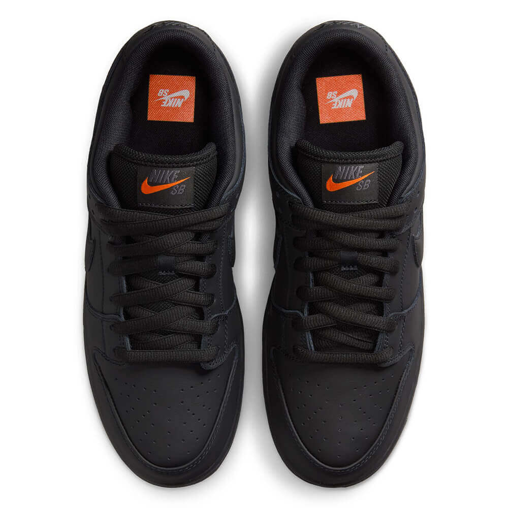 NIKE SB / DUNK LOW PRO ISO "TRIPLE BLACK" FJ1674-001 01