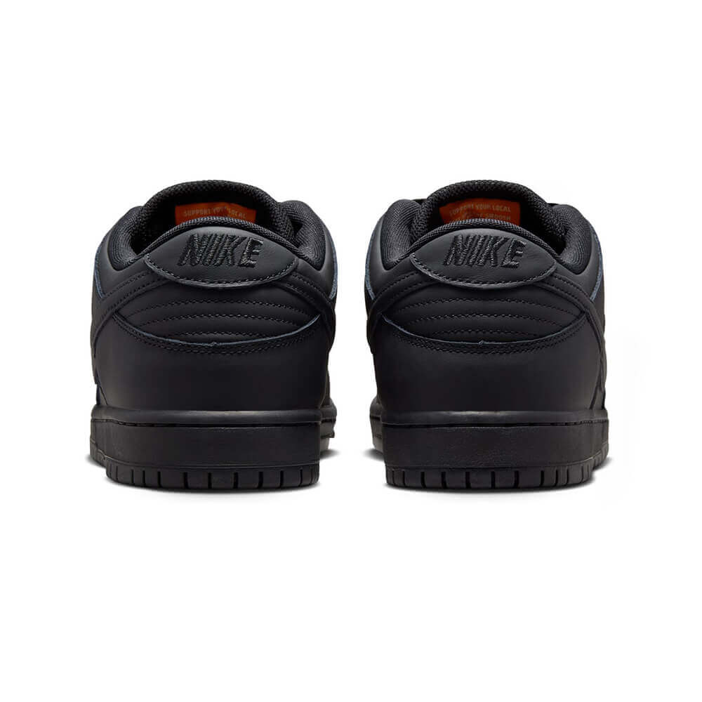 NIKE SB / DUNK LOW PRO ISO "TRIPLE BLACK" FJ1674-001 02