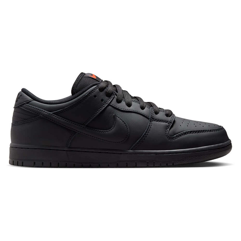 NIKE SB / DUNK LOW PRO ISO "TRIPLE BLACK" FJ1674-001 06