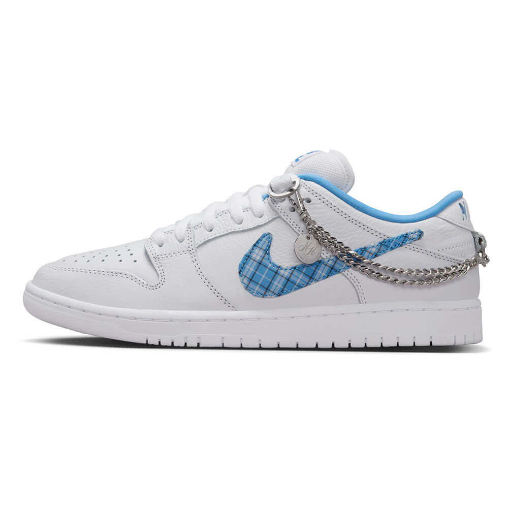 NIKE SB / DUNK LOW PRO "Nicole Hause" FZ8802-100 04